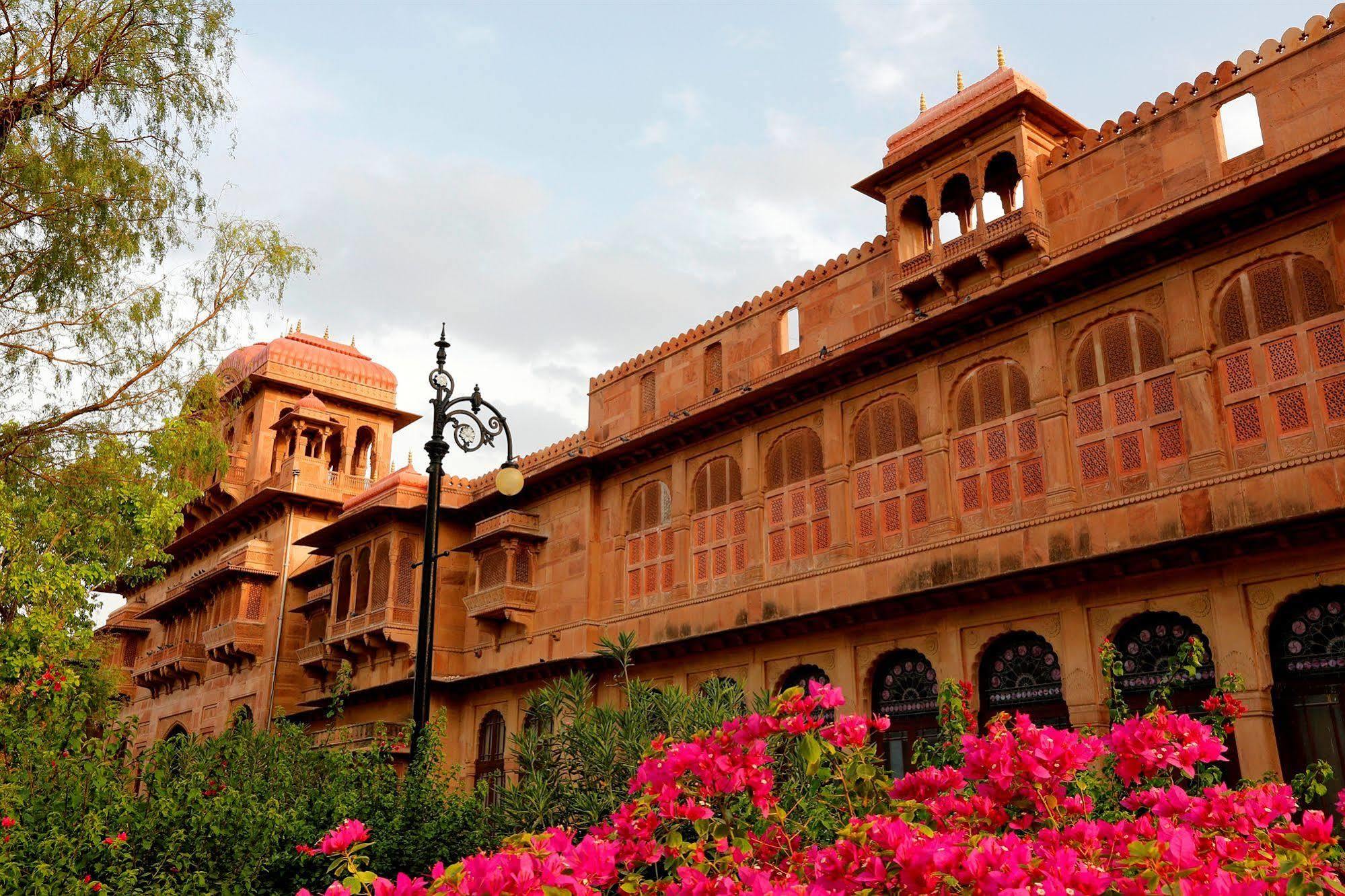 The Lallgarh Palace A Heritage Hotel Биканер Экстерьер фото
