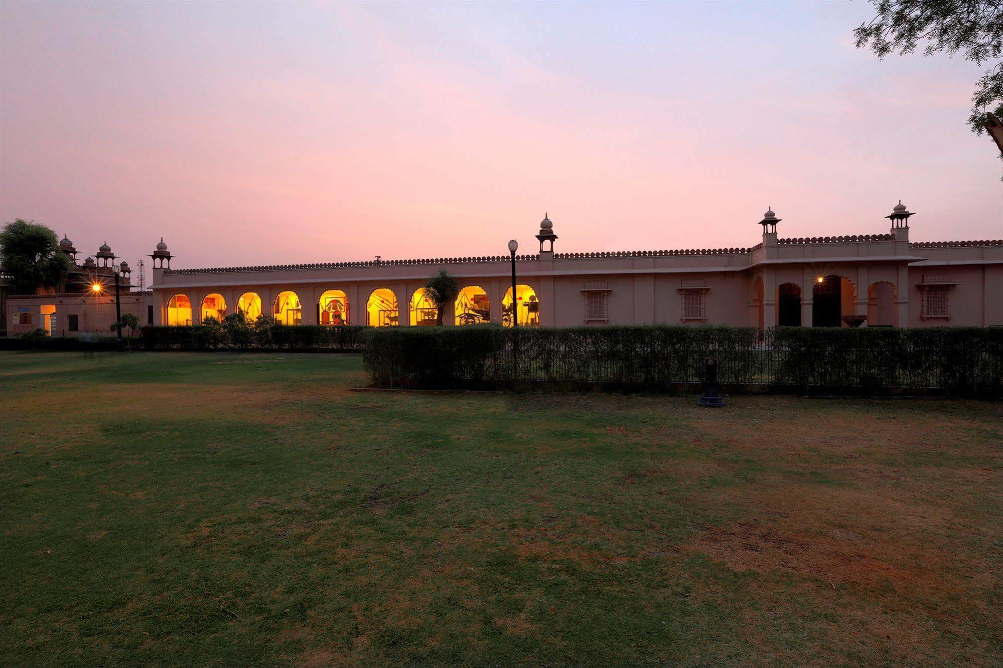 The Lallgarh Palace A Heritage Hotel Биканер Экстерьер фото