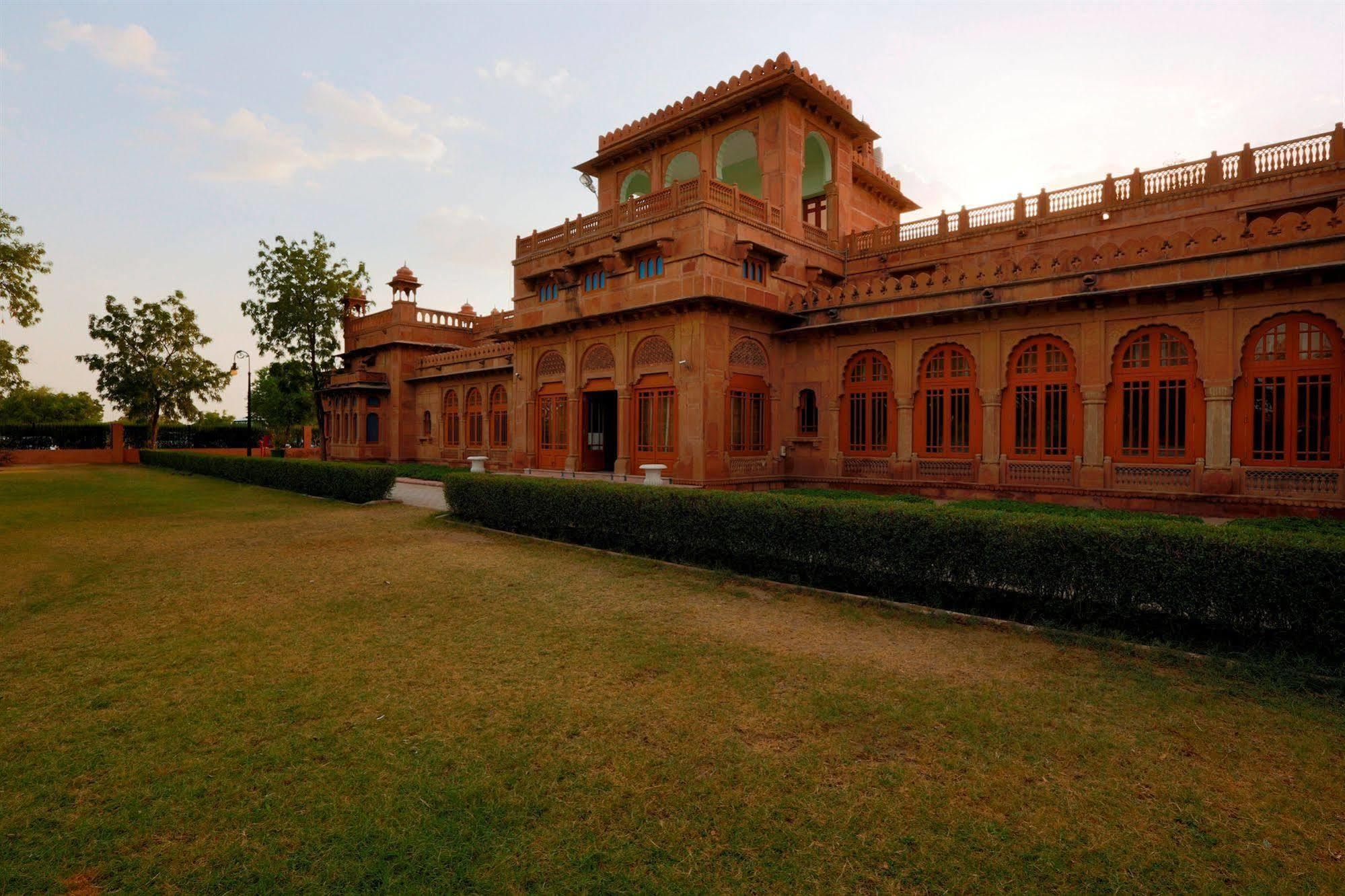 The Lallgarh Palace A Heritage Hotel Биканер Экстерьер фото